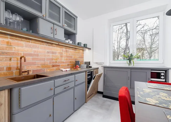 Apartamento Osiedle Szkolne Cracow By Renters Cracovia