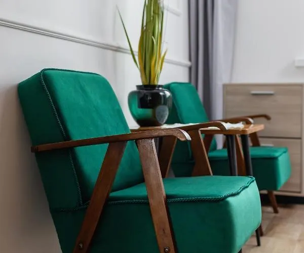 Apartamento Osiedle Szkolne Cracow By Renters Cracovia