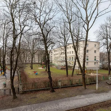 Apartment Osiedle Szkolne Cracow By Renters